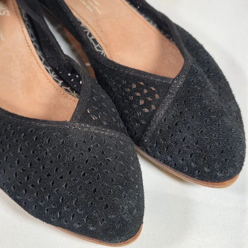 Toms jutti flats